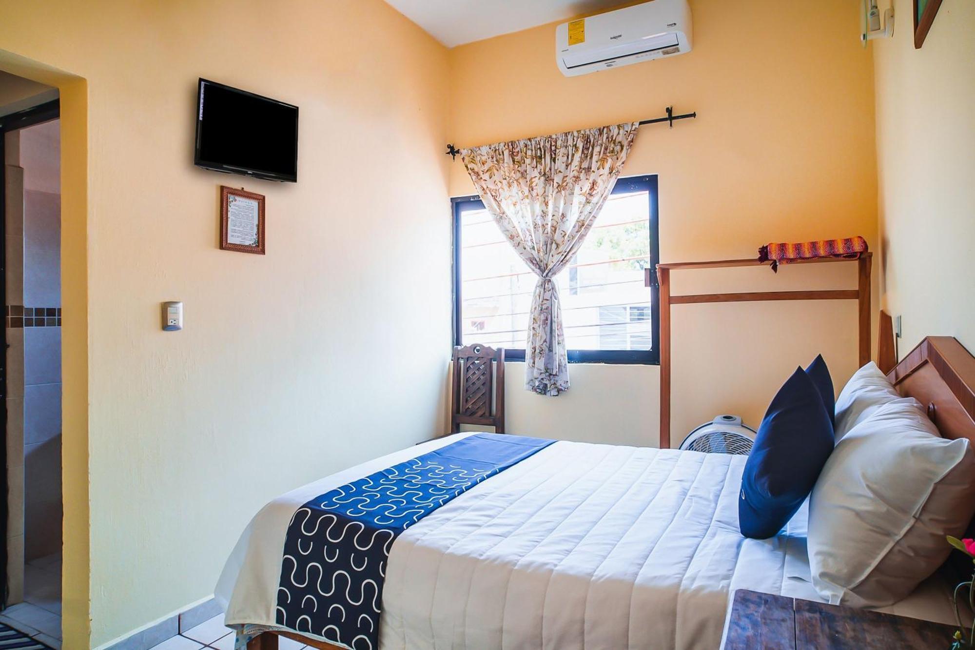 Capital O Hotel Aurora, Tuxtla Gutiérrez エクステリア 写真