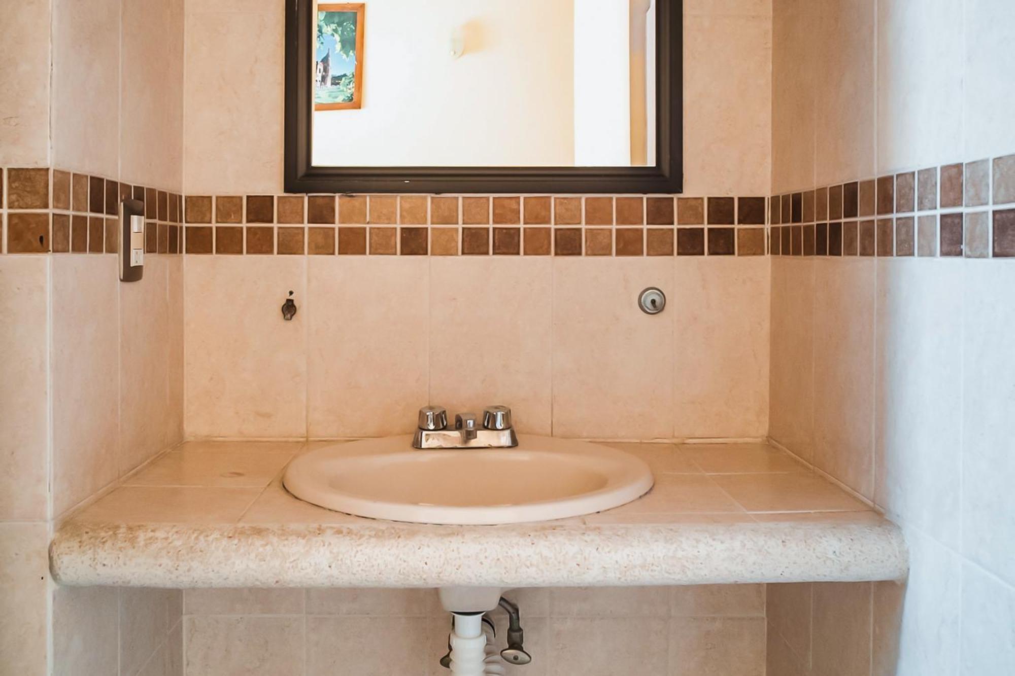 Capital O Hotel Aurora, Tuxtla Gutiérrez エクステリア 写真