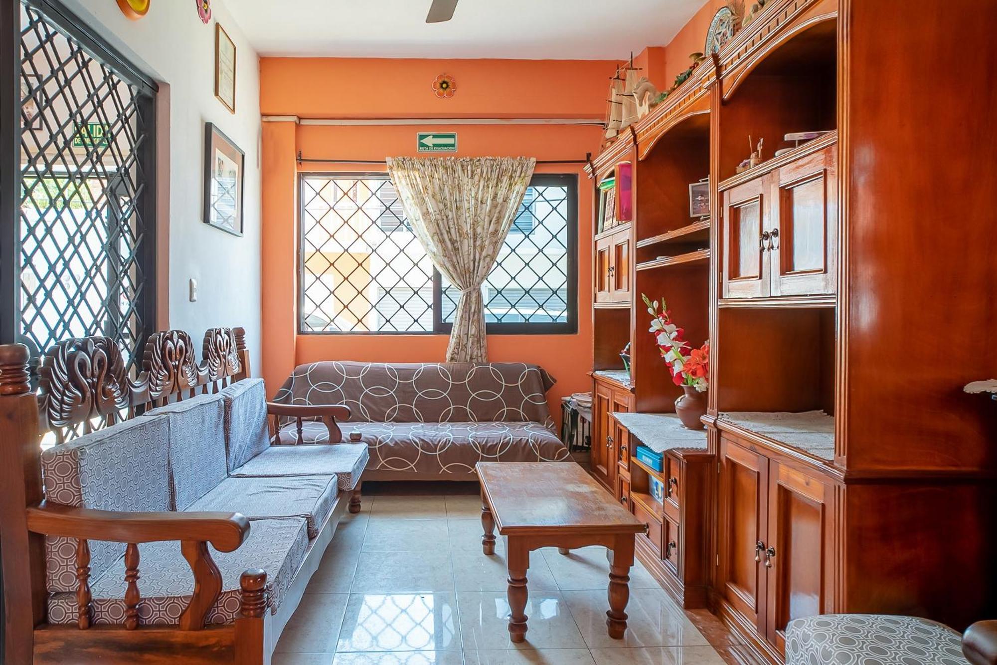 Capital O Hotel Aurora, Tuxtla Gutiérrez エクステリア 写真